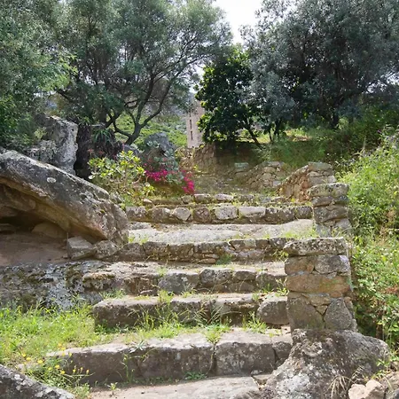Maisonnette En Plein Maquis Vue Splendide A 5 Min Du Centre Et De La アパート *