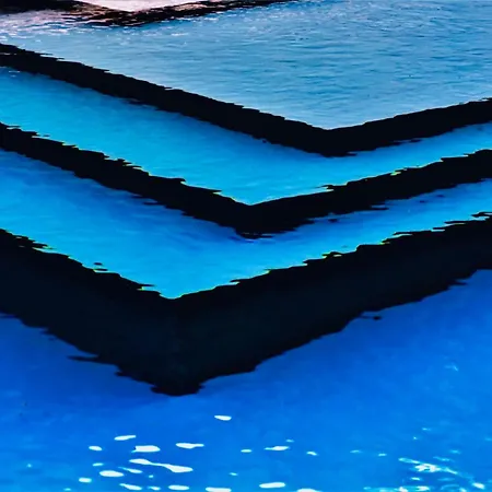 Maisonnette En Plein Maquis Vue Splendide A 5 Min Du Centre Et De La アパート カルヴィ