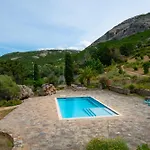 Maisonnette En Plein Maquis Vue Splendide A 5 Min Du Centre Et De La * Calvi (Corsica)