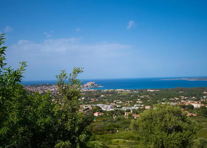 Maisonnette En Plein Maquis Vue Splendide A 5 Min Du Centre Et De La Apartment *