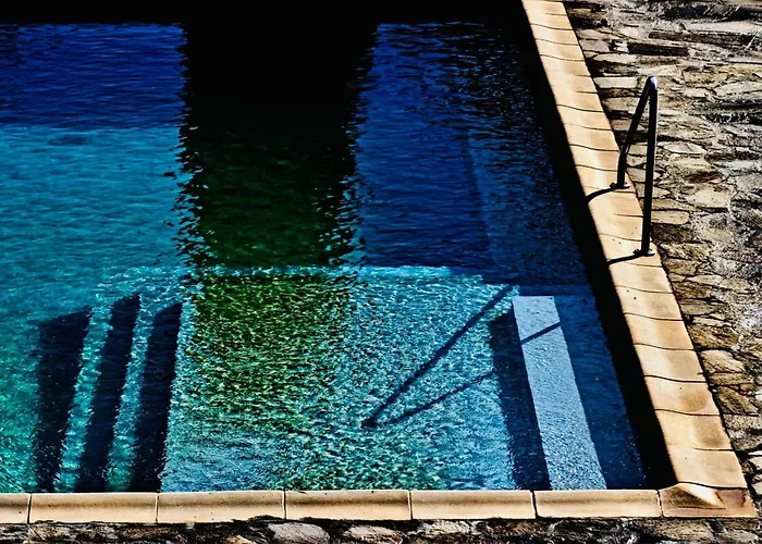 Maisonnette En Plein Maquis Vue Splendide A 5 Min Du Centre Et De La Calvi (Corsica)