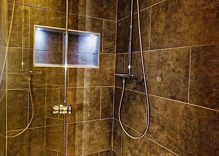 Maisonnette En Plein Maquis Vue Splendide A 5 Min Du Centre Et De La *